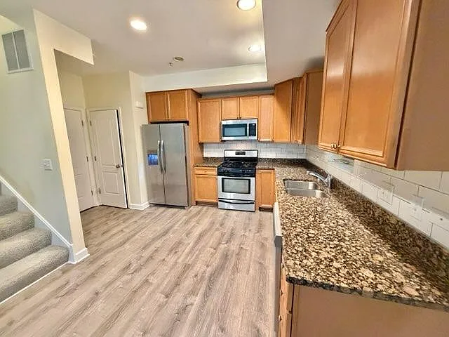 7312 Ogden Ave #6 — Photo 3