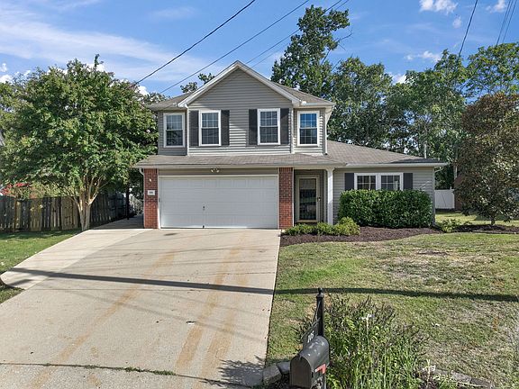 3rd image of 105 Governor Ct