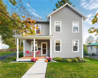 37 W Elizabeth St, Skaneateles, NY, 13152