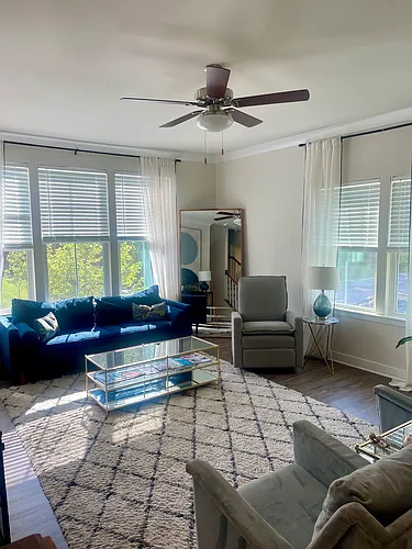 555 Katherine Ave Photo 1