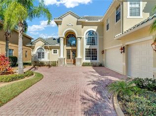 2460 Heritage Green Ave, Davenport, FL 33837