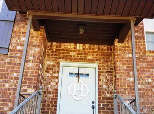 300 Lakeside Dr, Odenville, AL 35120
