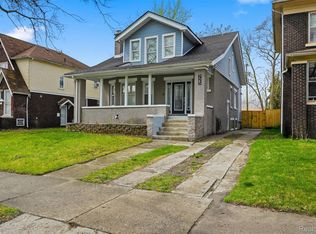 725 Lakewood St, Detroit, MI 48215