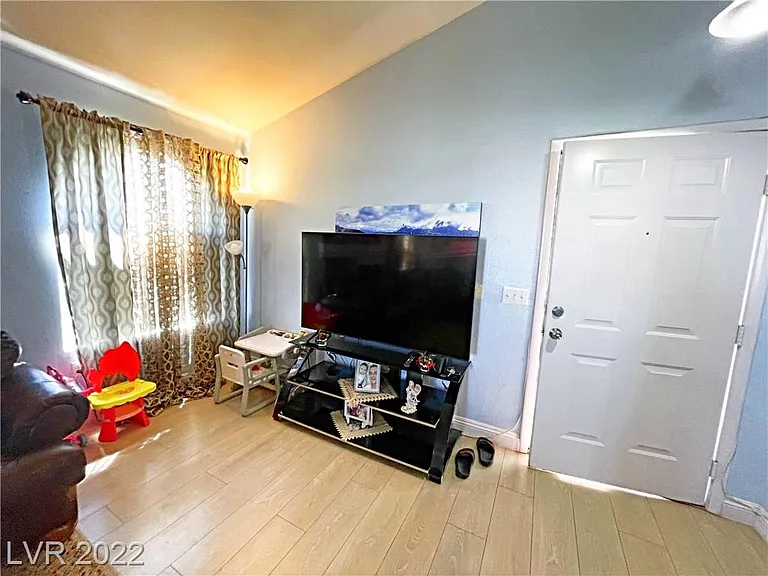 7950 W Flamingo Rd #2048 — Photo 24