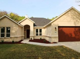 1007 Buffalo St, Forney, TX 75126