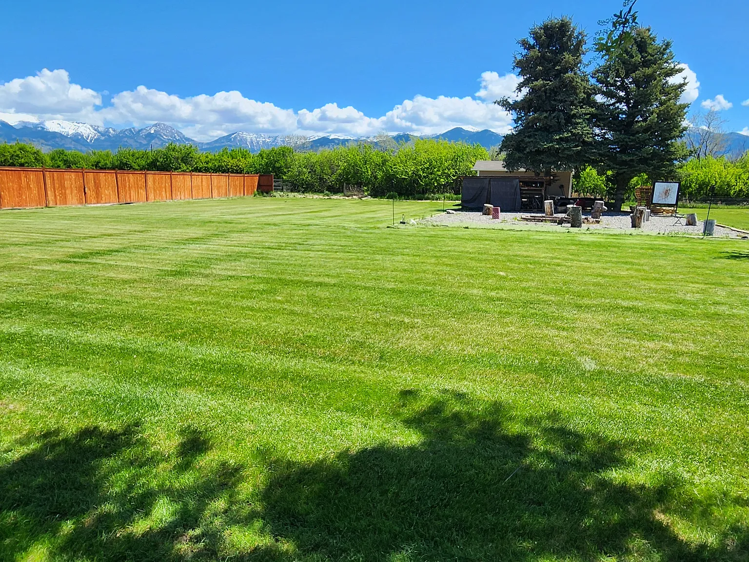 3 bed, 3044 sqft, $1,000 — Photo 1
