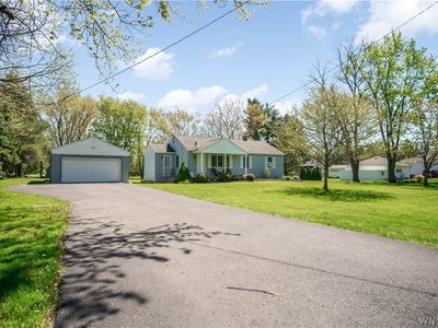 6277 Townline Rd, North Tonawanda, NY, 14120