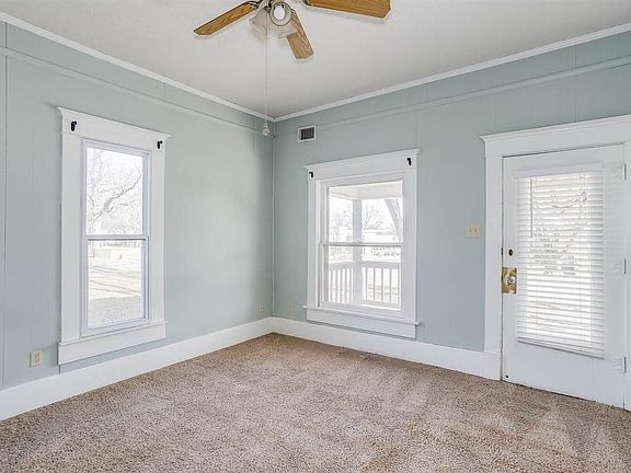 2nd image of 333 N 2nd Ave