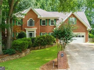 10785 Tuxford Dr, Alpharetta, GA 30022
