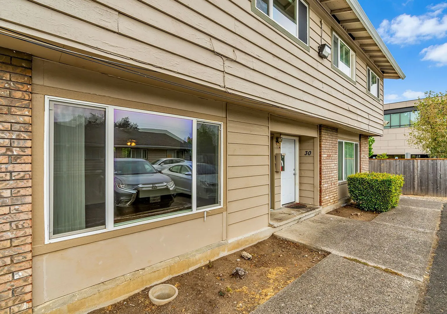 S815 - Star Apartments — Photo 2