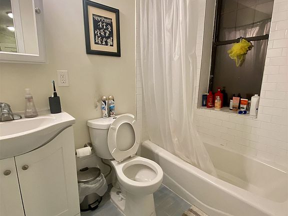 25FBFCB9-9CB2-40DD-8DA5-F2B44742308C