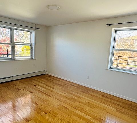 5th image of 14469 28th Ave Floor 1