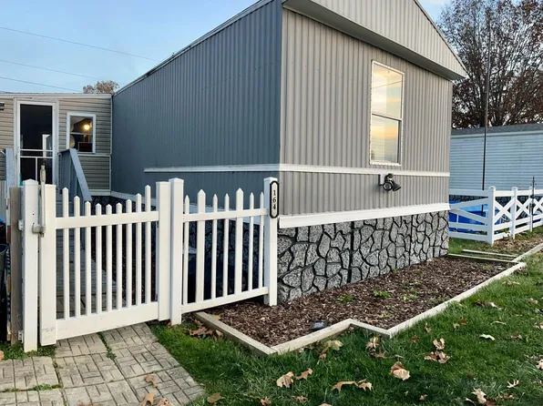 164 Appomattox Dr, Martinsburg, WV 25403