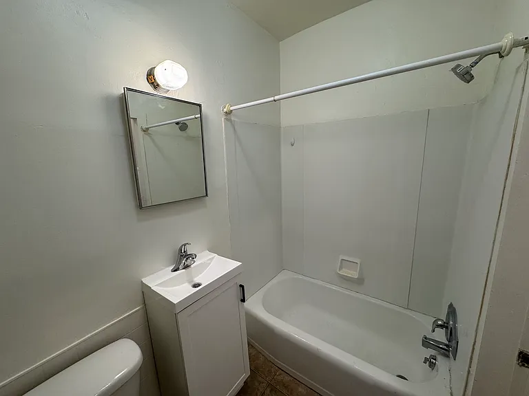 9 Center St #3 — Photo 6