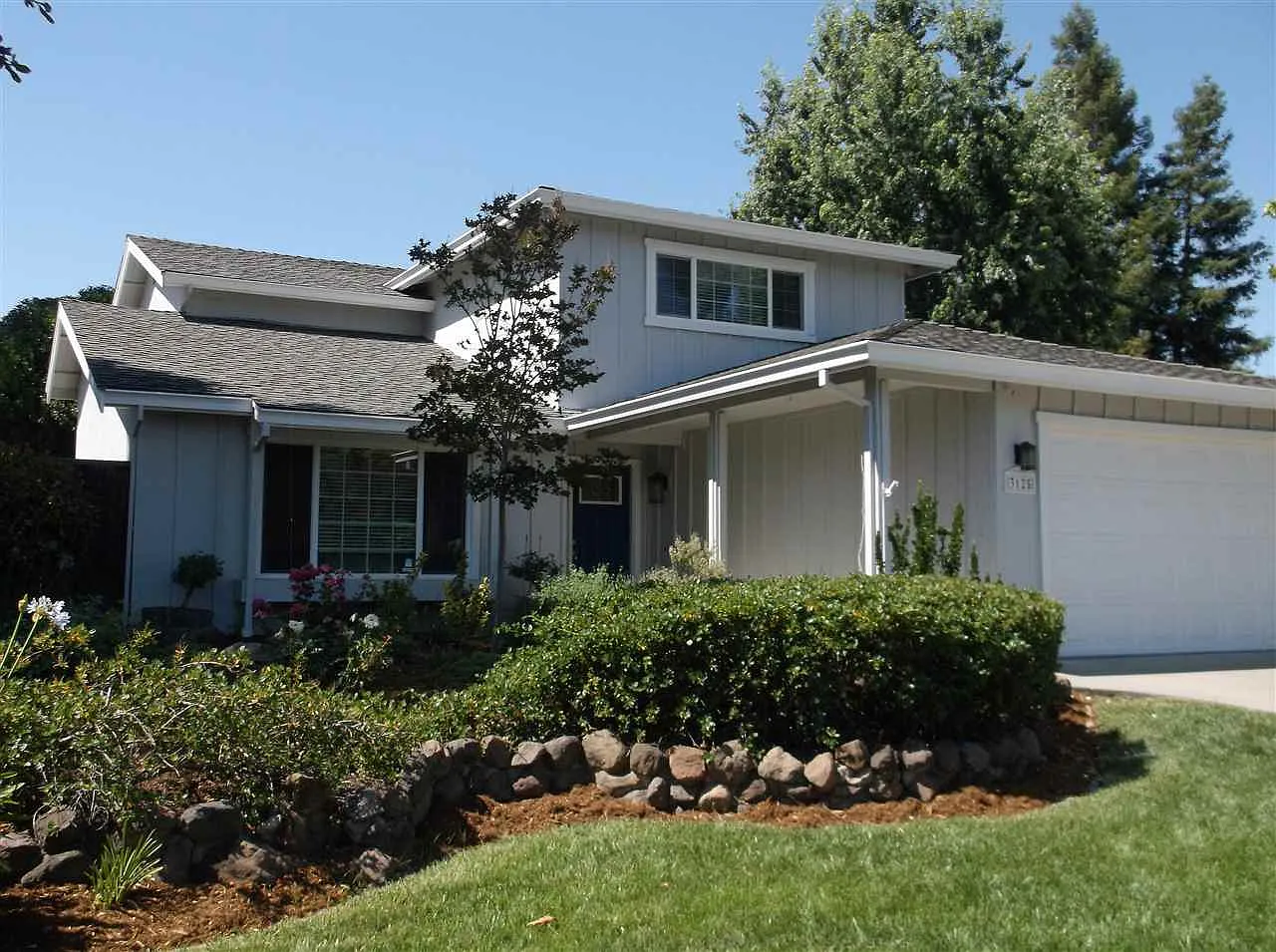 3125 Todd Way photo 1