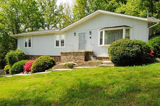 1st image of 9410 Continental Dr