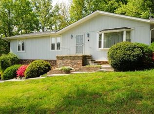 9410 Continental Dr, Knoxville, TN 37922