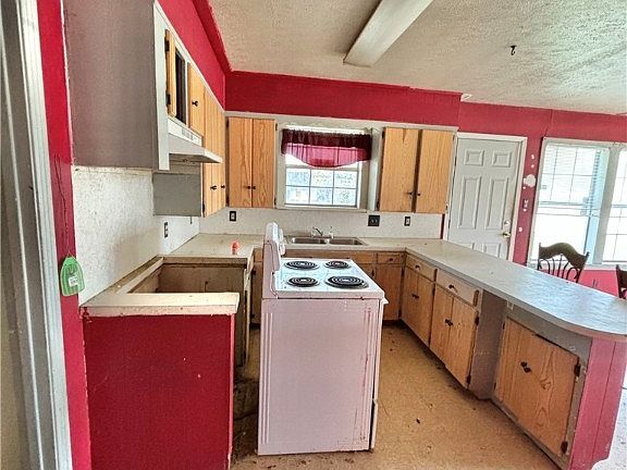 5th image of 1503 Holloman Dr