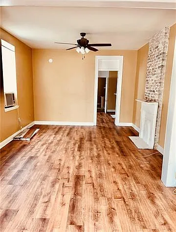 2 bed, 1.0 bath, 900 sqft, $1,000 — Photo 3