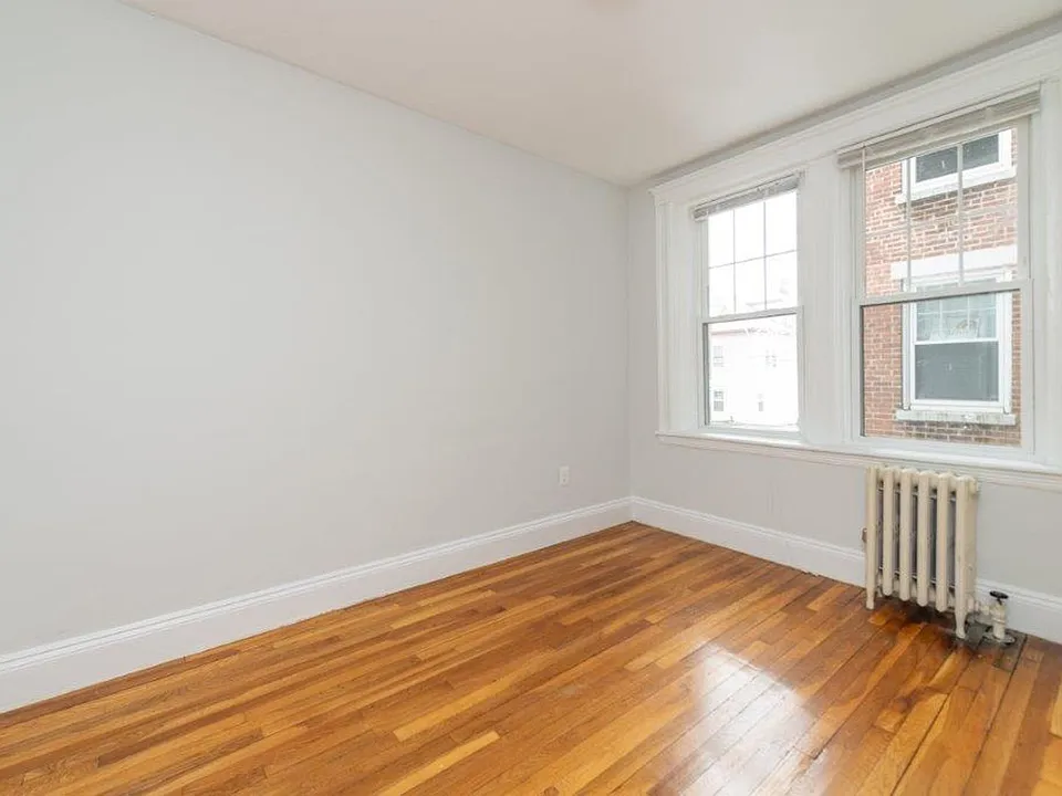 288 Chestnut Hill Ave #5