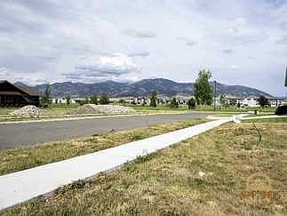 1st image of 3044 Sundew Ln