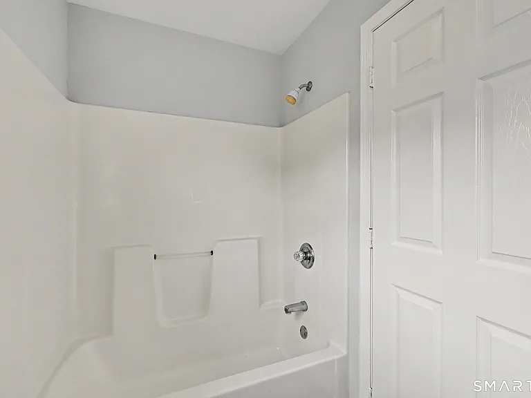 169 S Main St #D — Photo 20