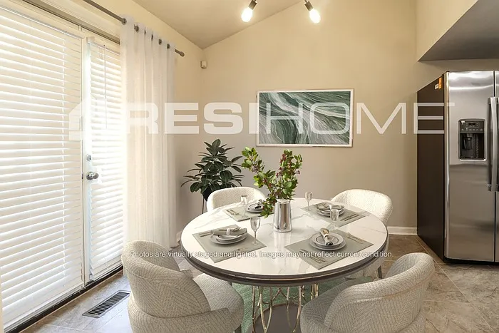 10041 S Ross Ave — Photo 4