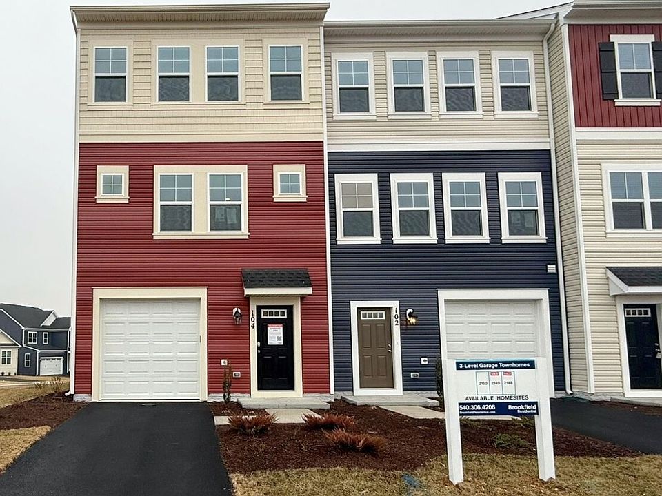 The exterior of the Skyline on homesite 2150 at Snowden Bridge.