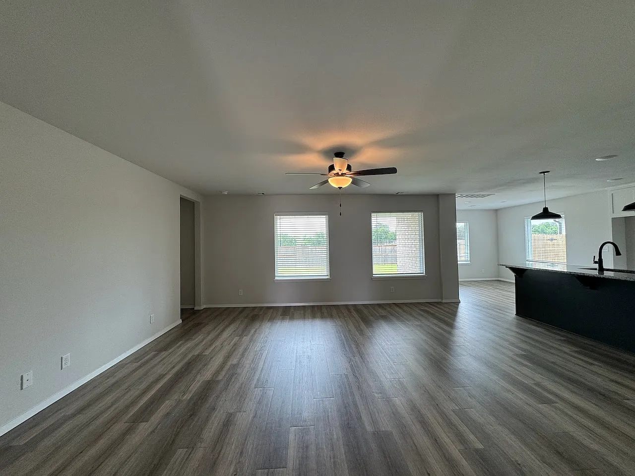 13139 S 72nd E Pl - Newer 4BR in Bixby, Gated River Crest — Photo 3