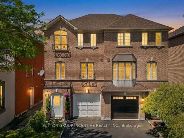 97 Yellowood Cir, Vaughan, ON L4J 8M3