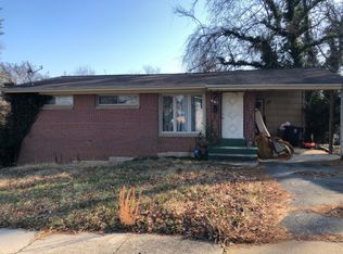 7518 Abbington Dr, Oxon Hill, MD 20745