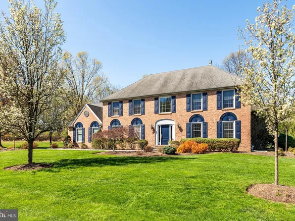 30 Foxfield Ct, Ambler, PA 19002