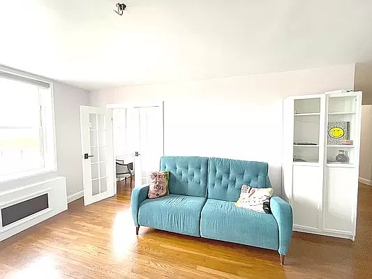 3rd image of 735 Avenue W APT 6K