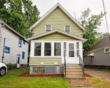 122 E 33rd St, Lorain, OH, 44055