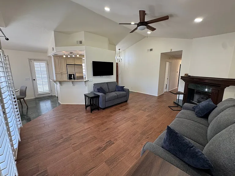 1217 Pearlbush Ct — Photo 8