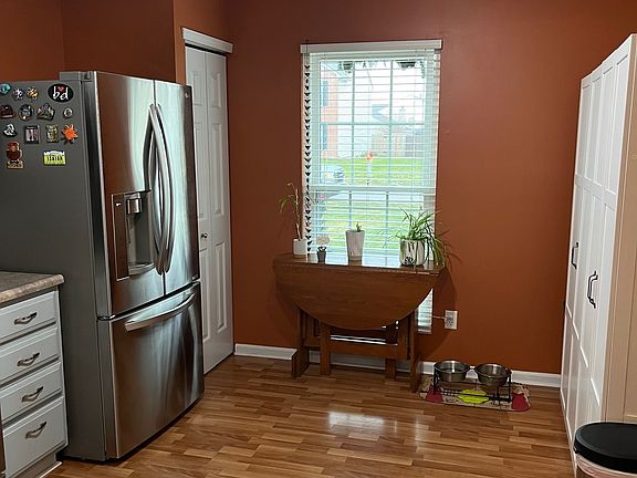 3rd image of 8388 Quillen Dr