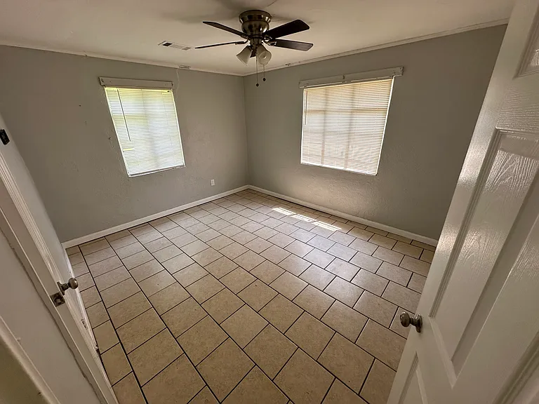 1327 Williamson Rd #1327 — Photo 9