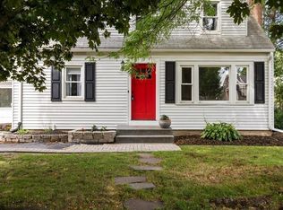17 Eleanor Rd, Framingham, MA 01701