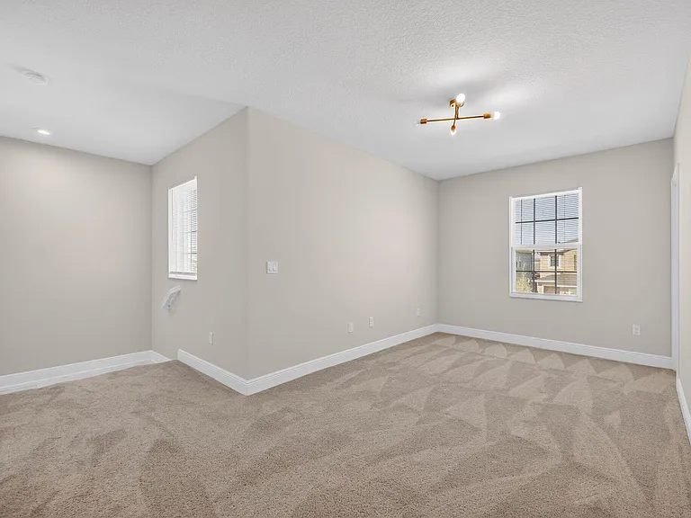 10916 SW Robbia Way — Photo 23