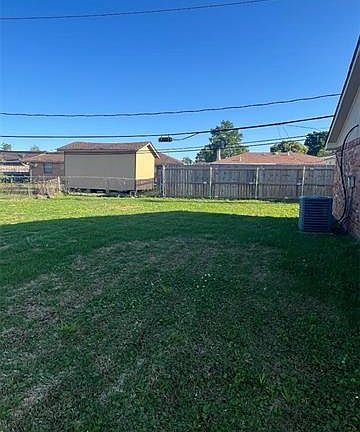 2nd image of 2205 Sauvage Ave