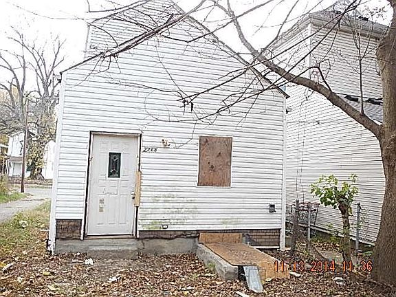 2nd image of 2715 Slevin St