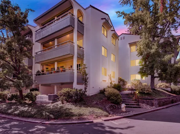 1621 Ptarmigan Drive #3C, Walnut Creek, CA 94595