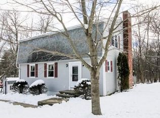 100 Wheelock Rd, Sutton, MA 01590