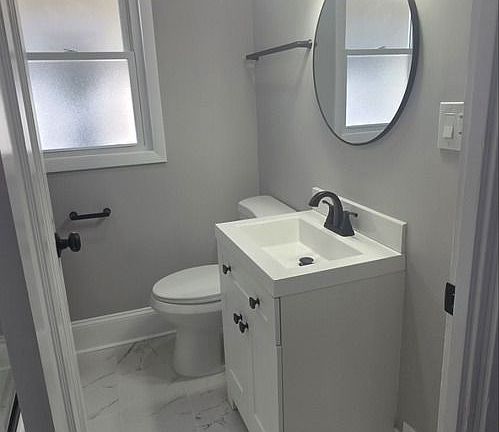 5th image of 5605 N Keystone Ave