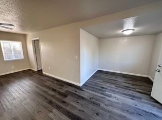 2421 E Clay Ave, Fresno, CA