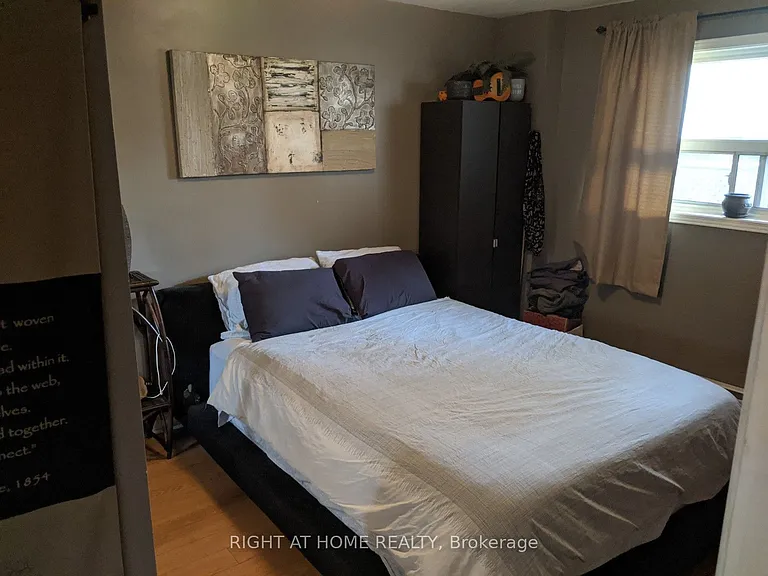 264 Monarch Park Ave #5 — Photo 4