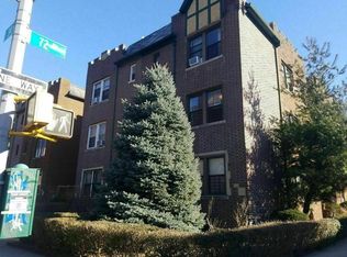 34-05 72nd St #A2, Jackson Heights, NY 11372