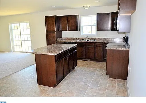 Waters Edge Townhome - Coming Soon! — Photo 3