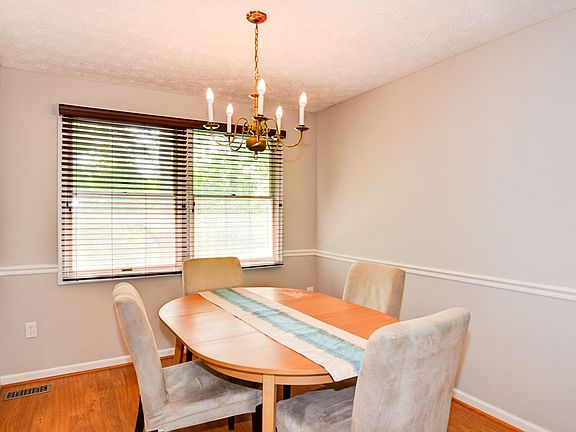 5th image of 7043 Copperwood Way