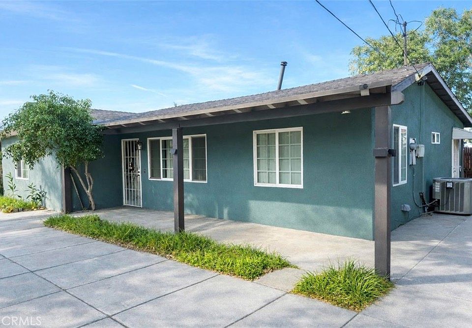 1st image of 5216 N Roxburgh Ave